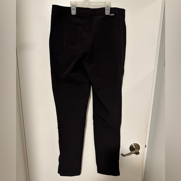 Patagonia Women’s Skyline Traveler Pants - Picture 2 of 3